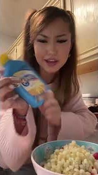 Hot Cheeto Upgrade #cochinada #mexicansnack #hotcheetos #snacktime #spicy #chiloso #mexicanfood#fyp