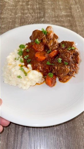 Cooked a south african oxtail & samp #southafricanyoutuber #cooking #recipeoftheday #food #foodlover