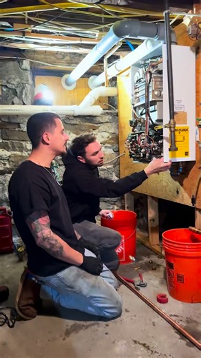 When your heat or hot water goes, you don’t want stress, you want ALP Plumbing 🔧💧 I spent the day with their team and these guys are the real deal. Professional, clean, respectful in your home, and experts in combination boiler hot water systems. Whether it’s a repair, replacement, or an upgrade, ALP makes the process seamless and stress-free, exactly what you want when something goes wrong at home. Local, reliable, and truly there when you need them 🤍 @plumbingalp on Instagram #ALPPlumbing #