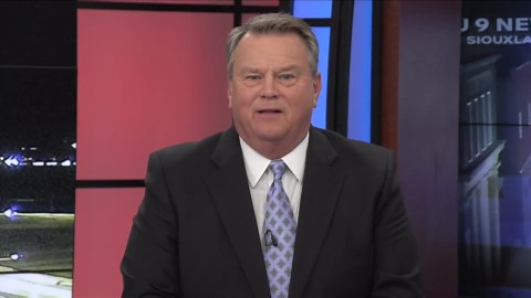 2025 Paws 'N Clause Holiday Photo Event Set For Nov. 19-23 At The Southern Hills Mall