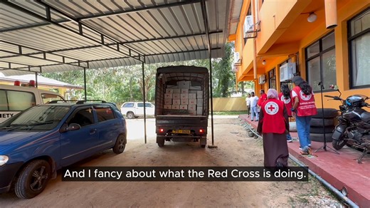 Volunteers are the backbone of the Sri Lanka Red Cross Society. We are grateful and immensely proud of these selfless heroes who give their time, energy, and compassion without expecting anything in return. Seen or unseen, thousands stand shoulder to shoulder with our communities. All we can say is 𝐓𝐡𝐚𝐧𝐤 𝐘𝐨𝐮. ❤️ Video credit: IFRC Asia Pacific #SLRCS #ICRC #IFRC #TogetherForHumanity | Sri Lanka Red Cross Society