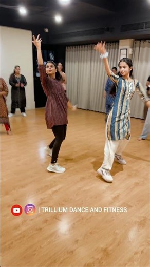 ⬆️⬆️Full Tutorial on this chorgraphhy