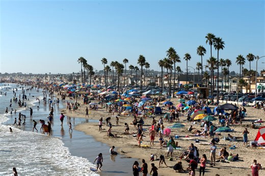 Newport Beach to crack down on rowdy spring break crowds