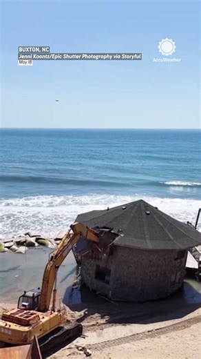 Dramatic demolition of a North Carolina beach house