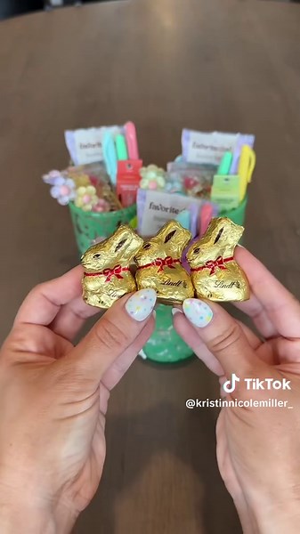 Kristinnicolemiller_ (@kristinnicolemiller_) - Mini Easter Basket Gift Ideas for Spring Celebrations