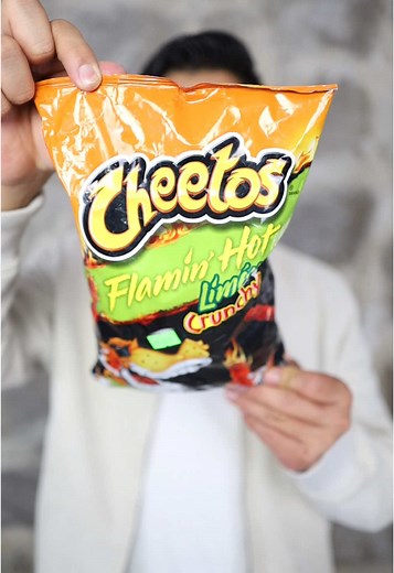 Cheetos Flaming Hot con Sabor a Limón: ¡Explosión de Sabor!