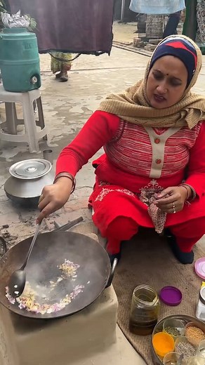 6.4M views · 39K reactions | बच्चों को खुश करने वाला नाश्ता #palfamilyvlogs #villagelife | Pal Family Vlogs | Facebook