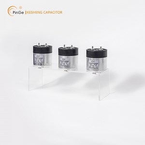 [Hot Item] Factory Price DC Link Capacitor High Frequency Capacitors Filtering Polypropylene 1500VDC 200UF Film Capacitor