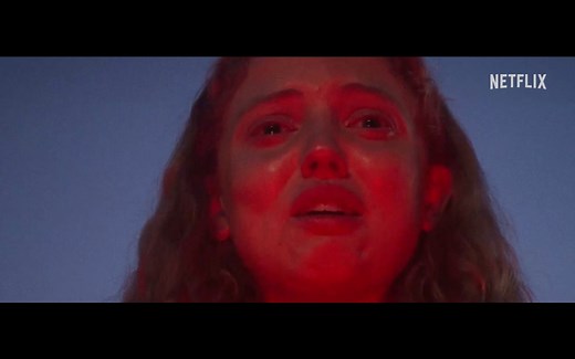 A ragtag crew of teens must survive a summer of terror after downloading an app that makes demands which have deadly consequences. 📺 Red Rose | Netflix