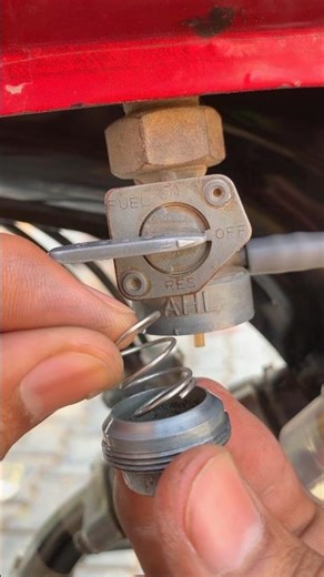 Fuel Spring 😯 Bike Experiment 🤯 #shorts #bikerepair #bikerestoration #experiment