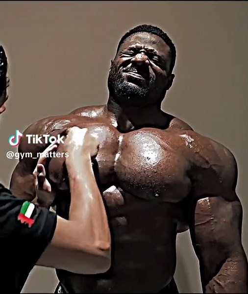 Andrew Jacked Deep tissue massage before Olympia . . #gym #gymtok #gymmotivation #gymrat #viral
