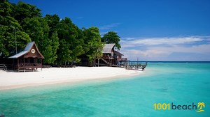 Sipadanin saari ranta (Sipadan Island beach)