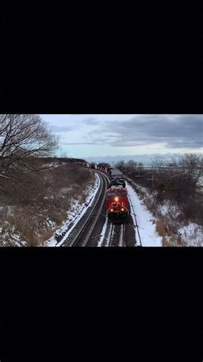 CN M305-3131/3854 ET44AC/ES44AC at Lovekin (Nov 29 2025) #train #railfan #canadiannationalrailway