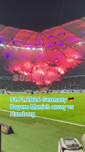 #fcb #bayern #hsv #ultras #pyro