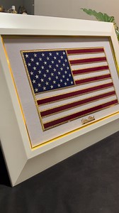 🇺🇸 Ever seen the American Flag in real 24K gold & 925 silver? You haven’t - until now. The first wall art of its kind, honoring every stripe, every star, every color. ✨ 🏛️ Museum-grade craftsmanship. Unique to Golden Patriot™. Timeless, bold, inspired by American freedom. For those who love their country. 💪 For those who defend freedom. ✊ For those who live and breathe American pride. 🕊️ Transform any space into a celebration of greatness. Watch the light shimmer across 24K gold borders and