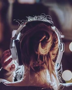 Dominate your day with Siri. #SirioniPhone | Apple