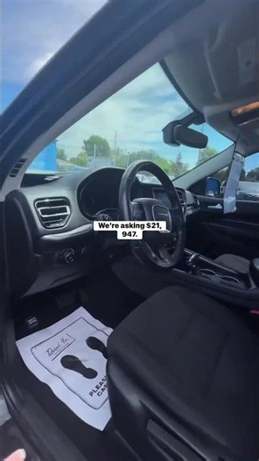 Tracy Harter presents a 2021 Dodge Durango SXT Stock# MC792671