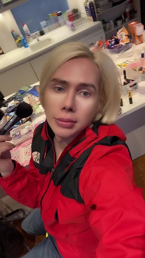 Oli London on TikTok