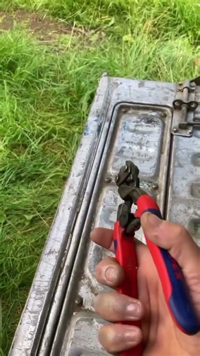 Keep Your Tools Performing Like New - KNIPEX CoBolt® Refresh