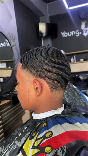 360 High Taper Fade Techniques with Limitless Wave Kit