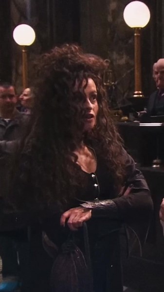 Bellatrix Lestrange Behind the Scenes with Helena Bonham Carter