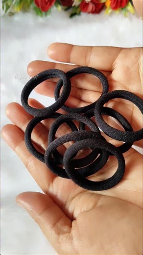 priya'z kraft on Instagram: "Rubber band crafts💛 #diy #handmade #crafts #diyhairaccessories #hairaccesssories"