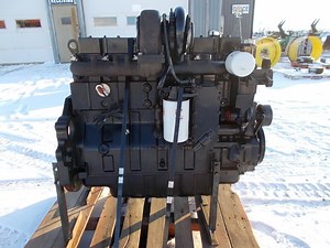 Tractor Parts Shipping Medicine Hat | About Us | Medicine Hat Tractor Salvage Inc.