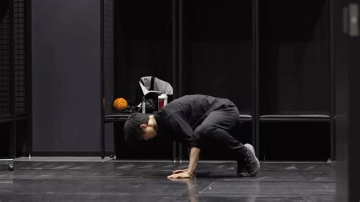 Yuzuru Hanyu ICE STORY 3rd “Echoes of Life” TOUR on Instagram: "＼ “Echoes of Life” 千葉公演初日✨／ いよいよ本日より「Yuzuru Hanyu ICE STORY 3rd “Echoes of Life” TOUR」千葉公演がスタート⚡️ みなさまのご来場お待ちしております🙌 📍LaLa arena TOKYO-BAY 📅2025年2月7日（金）／2月9日（日） #羽生結弦 #Echoes #YuzuruHanyu"