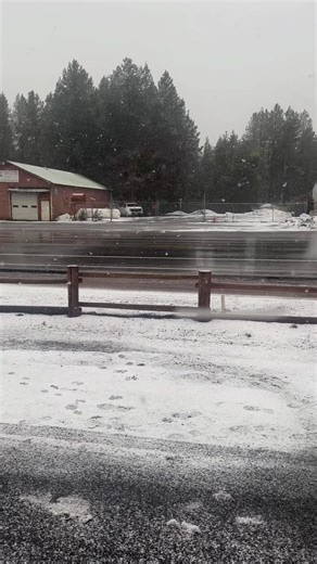 Come and warm up and get something warm to drink and come say hi ! Open today till 4 and 6am to 4 pm everyday !locomotion coffee in crescent lake Oregon next to willamette pass inn!! | Jas Scull