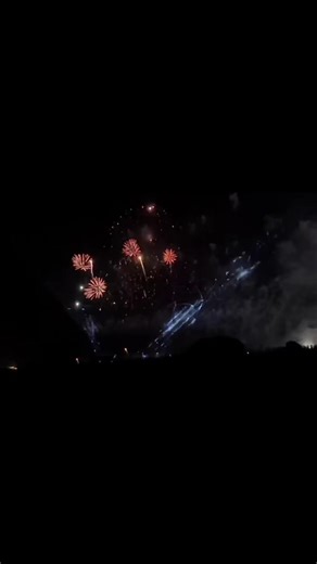 14K views · 186 reactions | Siapa tengok pertunjukan bunga api di Encore Melaka, malam tadi? TikTok : Aimantakkisah7 | Melaka Hari Ini | Facebook