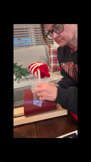 #dollartreediy Dollar Tree Christmas Tree and vase makeover! #Dollar tree | Simply Simple Creations by Sheila