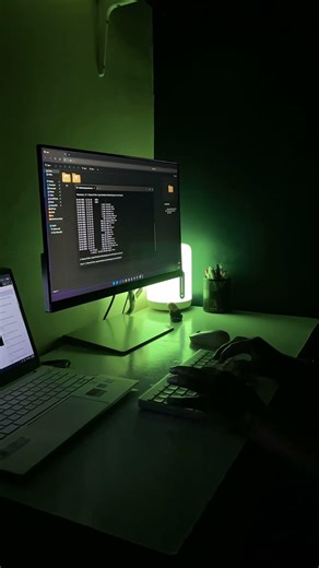 Late night coding #coding #dailylife #python #javascript #codelife #setup #setupgamer #viral