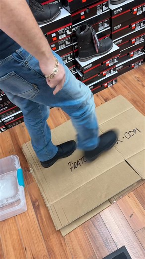 Testing to see if these boots are effective… What do you think 🤔 ? #winterboots #boots #winter | Prato Footwear