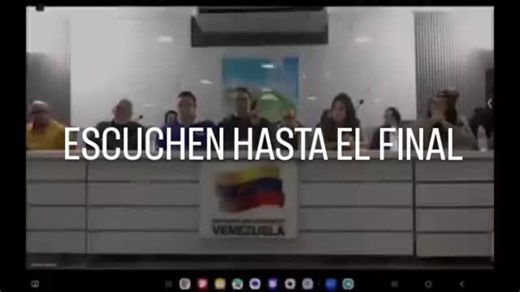 whitehat on Instagram: "¡ÚLTIMA HORA VENEZUELA! 🚨🇻🇪 URGENTE — ¡LO ÚLTIMO! 🇻🇪 🇺🇸 EXCLUSIVO 🚨 Momento en el que Delcy Rodríguez le confiesa a su gente que "EEUU nos dió a Jorge, Diosdado y a mí, 15 minutos para responder si cooperaríamos (tras capturar a Maduro) o nos matarían". #venezuela #venezuela🇻🇪 #maracay #caracas #zulia"
