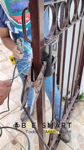 Contamos con un equipo capacitado y comprometido con la excelencia en cada instalación. Llamanos y cotiza hoy tu proyecto smart. 96826055  www.beesmarthn.com | Bee Smart | Facebook