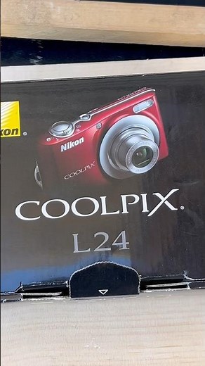 NIKON COOLPIX L24 CAMERA
