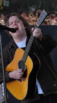 Lewis Capaldi's Unexpected Glastonbury 2025 Performance 🎤🔥