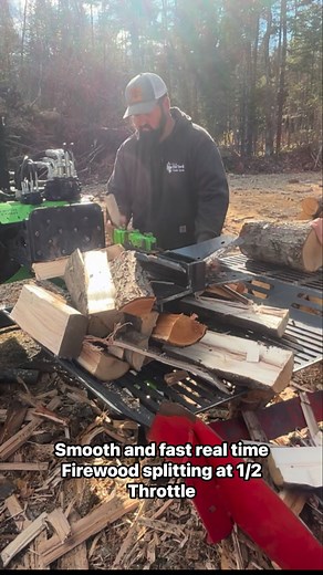 Allwood Musclewood #logsplitter at 1/2 throttle splitting #firewood fast. Not many machines will run with this #beast Ryan Willock | Russ Willey