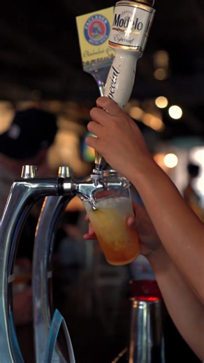 🏈 Football Sunday Funday time! Brass Rail is your Detroit Lions game day headquarters all season long! With mouthwatering signature pizzas, wings, burgers, and more, plus 52 beers on tap, we’re the perfect spot to fuel up before or after the game—or catch all the action on our TVs! Let’s gooo! Music by: DJ Even George #apexhospitalitygroup #detroitlions #OnePride #detroitlionsfootball #footballsunday #detroi