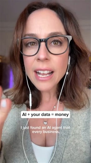 Snowflake | What if your AI did the heavy lifting instead of just the talking? 🚀 @ShiraLazar found the engine every business needs to move from raw... | Instagram