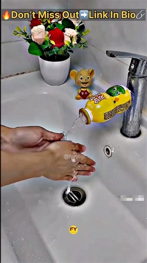 Smart Kitchen Hack | Silicone Faucet Extender for Home #gadggadge #viral