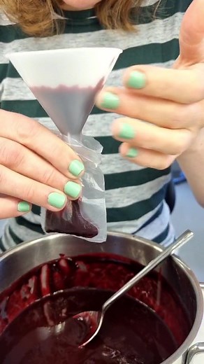 Making blood packs for one of our shows! #bloodpack #maskenbild #theatre