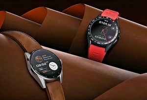 TAG Heuer Connected Calibre E4 Luxury Smartwatch Looks Elegant, Priced from $1800