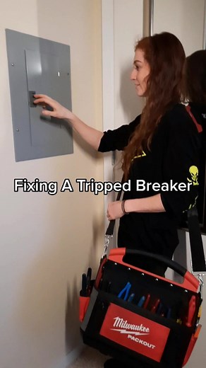 How to Fix a Tripped Circuit Breaker Easily