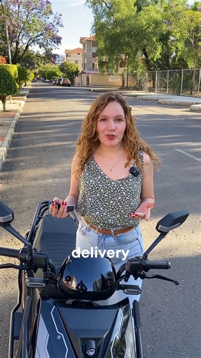 Porque ustedes lo pidieron. ⚡🦾😉 Llega la nueva Flash Ride, una moto #eléctrica con mayor autonomía, velocidad y durabilidad. Diseñada para acompañarte en cada recorrido con el rendimiento que estabas esperando. ⚡🛵 ¿Te interesa? ¡Escríbenos para más información! 👇🏻😉 📲 https://wa.me/59176488888 #autoselectricos #motoselectricas #electromovilidad #Bolivia #quantum #nuevomodelo | Quantum Motors