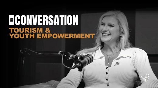 8.8K views · 692 reactions | Ever wondered what it’s like behind the scenes on the red carpet? 壟 Michelle McLean spills the tea on the hard work that goes into looking glamorous and staying grounded. Check out her full interview on "The Conversation" for more. https://hubs.la/Q03Gs9560 | Gondwana Collection Namibia | Facebook