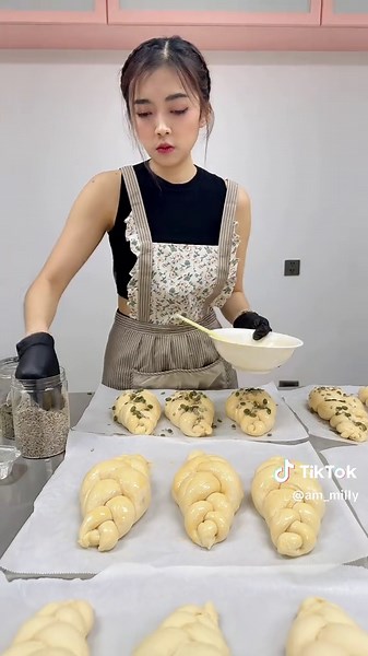 Honey bread 🥖🙈 shop FB : AmMilly Bakes #yummy #bread