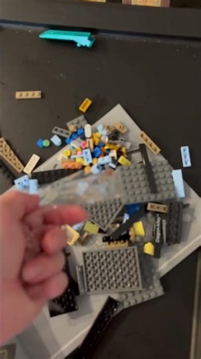 LEGO Diagon Alley build, Day 17