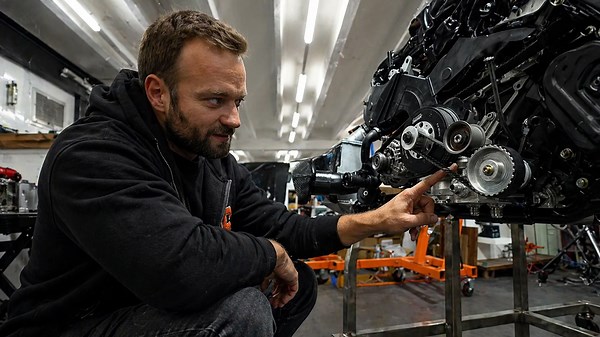 Kunstwerk oder Triebwerk: Dieses RS4 Limo 2.0 Setup ist unglaublich