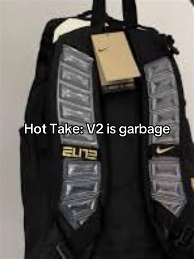 V4 is better #fyp #nikeelite #basketballbag #nikevarsityelite | Nike Elite Backpack